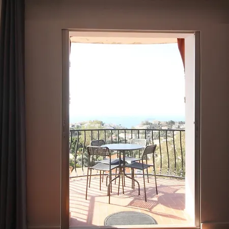 Interpares Terrace By Del Parque Flats
